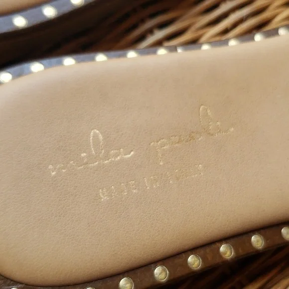 Mila Paoli Sandals Leather Stud Size 8 - Picture 5 of 6